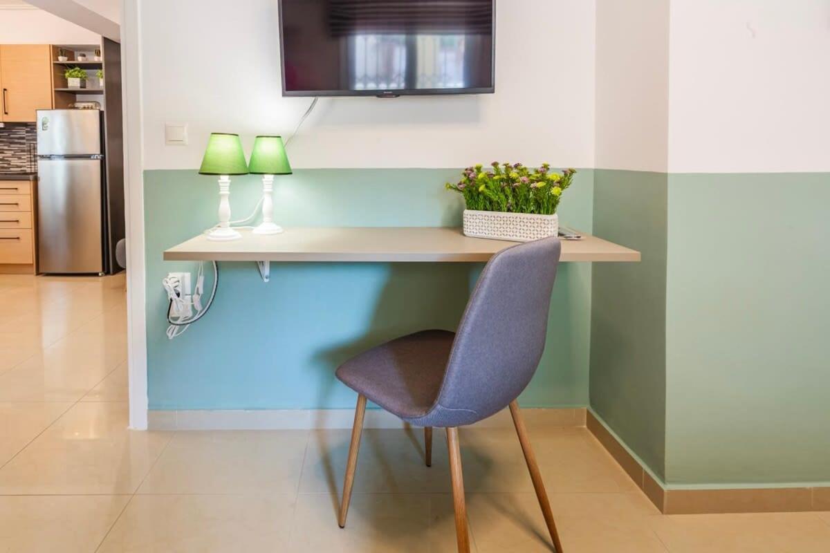 Kalamata Lime Studio - Cozy Gem With Private Parking Extérieur photo