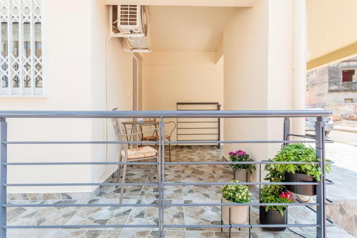 Kalamata Lime Studio - Cozy Gem With Private Parking Extérieur photo